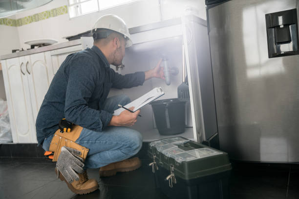 Best Clogged Drain Plumber  in Cedarburg, WI