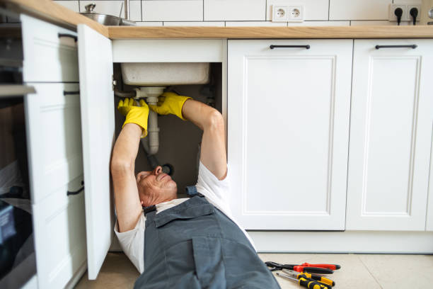 Best Emergency Plumber  in Cedarburg, WI